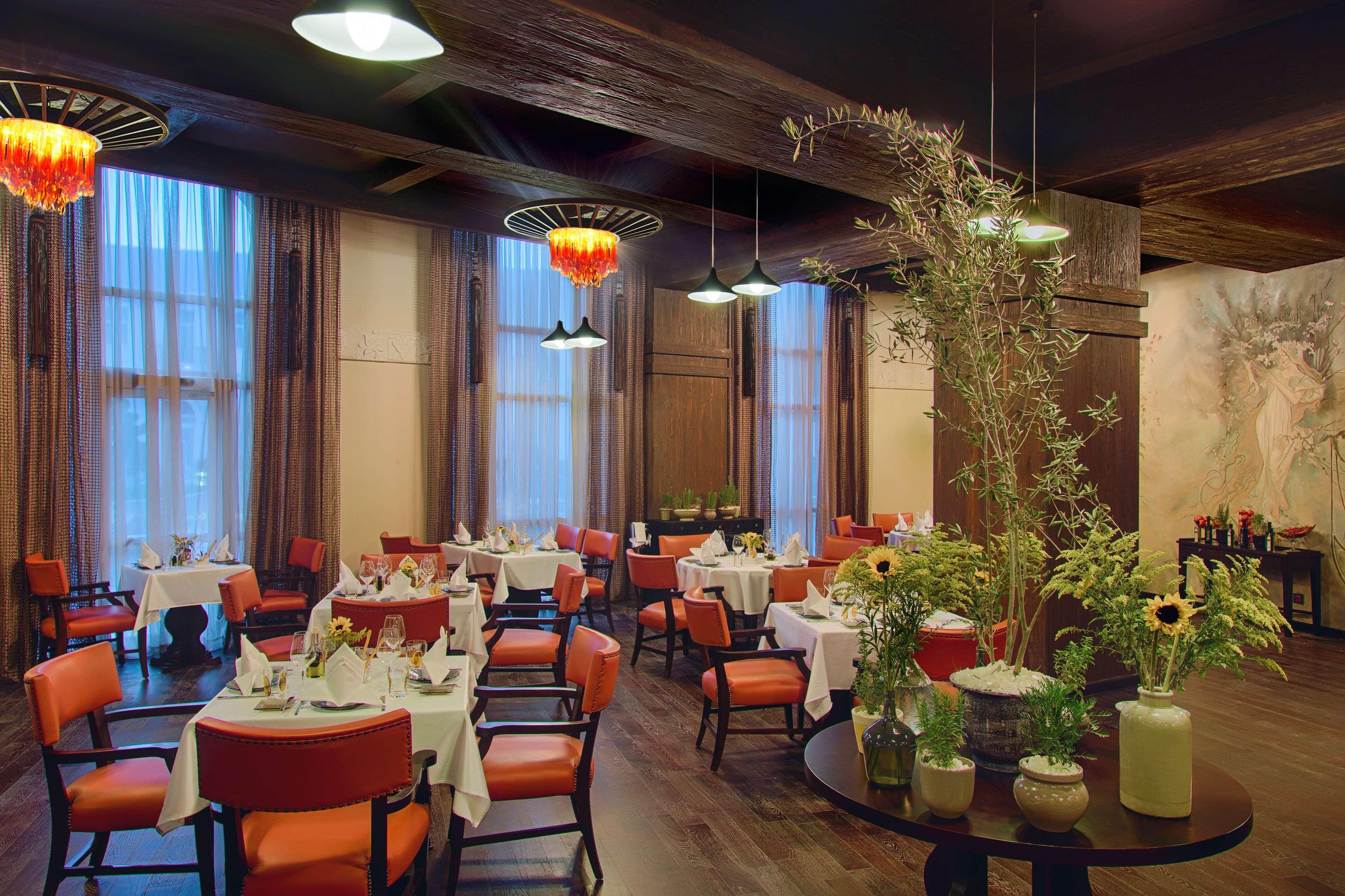 开罗凯宾斯基御美心皇宫酒店 外观 照片 Restaurant